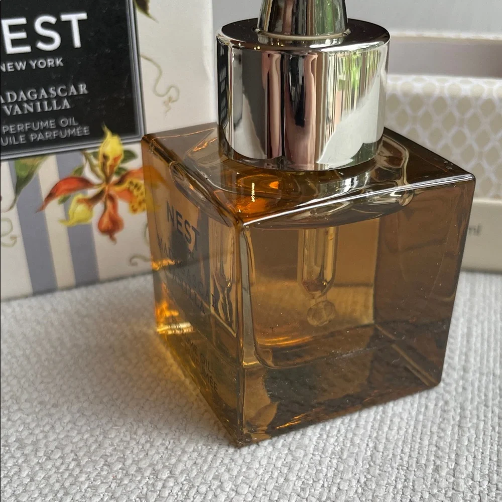 NEST New York Madagascar Vanilla fragrance Oil 1oz